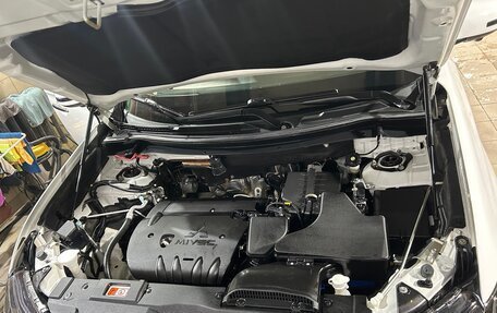 Mitsubishi Outlander III рестайлинг 3, 2019 год, 2 350 000 рублей, 23 фотография