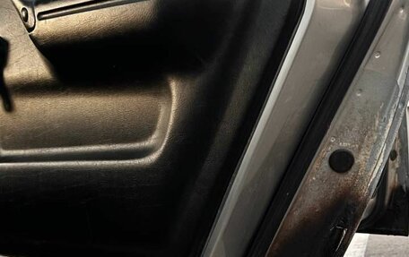 ГАЗ 3110 «Волга», 2003 год, 210 000 рублей, 15 фотография