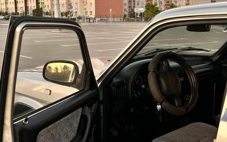 ГАЗ 3110 «Волга», 2003 год, 210 000 рублей, 17 фотография