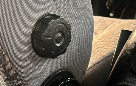 ГАЗ 3110 «Волга», 2003 год, 210 000 рублей, 23 фотография