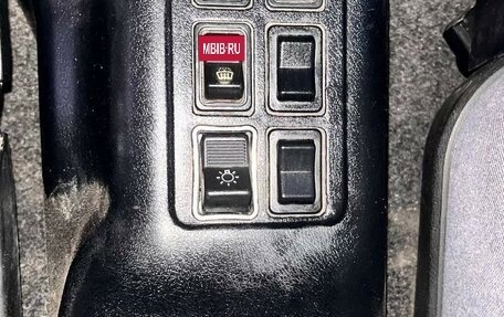 ГАЗ 3110 «Волга», 2003 год, 210 000 рублей, 24 фотография