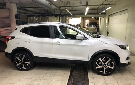 Nissan Qashqai, 2021 год, 2 750 000 рублей, 2 фотография