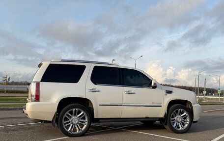 Cadillac Escalade III, 2010 год, 1 495 000 рублей, 4 фотография
