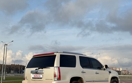 Cadillac Escalade III, 2010 год, 1 495 000 рублей, 5 фотография
