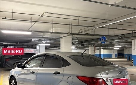 Hyundai Solaris II рестайлинг, 2013 год, 900 000 рублей, 5 фотография