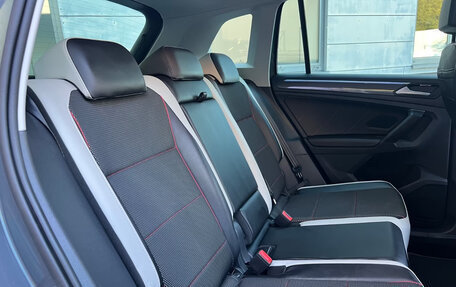 Volkswagen Tiguan II, 2022 год, 3 800 000 рублей, 8 фотография