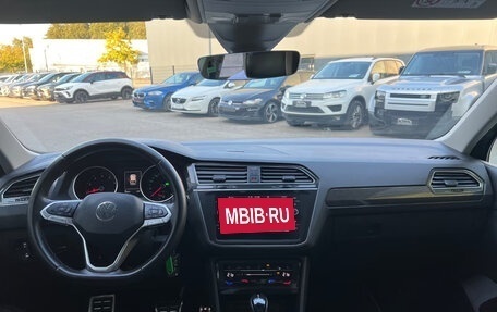 Volkswagen Tiguan II, 2022 год, 3 800 000 рублей, 10 фотография