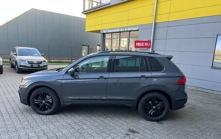 Volkswagen Tiguan II, 2022 год, 3 800 000 рублей, 6 фотография