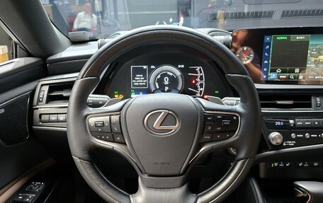 Lexus ES VII, 2022 год, 4 576 000 рублей, 13 фотография