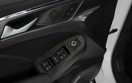 Haval Jolion, 2023 год, 1 755 000 рублей, 18 фотография