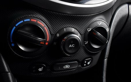 Hyundai Solaris II рестайлинг, 2012 год, 849 000 рублей, 12 фотография