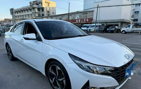 Hyundai Elantra, 2022 год, 1 340 000 рублей, 3 фотография