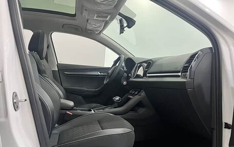 Skoda Karoq I, 2021 год, 1 800 000 рублей, 14 фотография