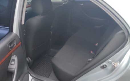 Toyota Avensis III рестайлинг, 2007 год, 850 000 рублей, 10 фотография