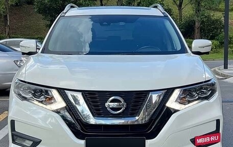 Nissan X-Trail, 2022 год, 1 605 000 рублей, 2 фотография
