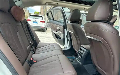 BMW 3 серия, 2024 год, 3 713 555 рублей, 13 фотография