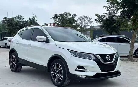 Nissan Qashqai, 2022 год, 1 675 000 рублей, 3 фотография
