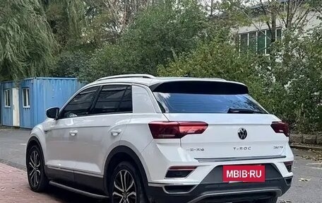 Volkswagen T-Roc I, 2022 год, 1 567 000 рублей, 6 фотография