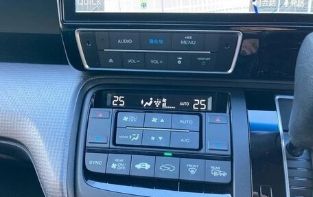 Honda Stepwgn IV, 2022 год, 2 850 000 рублей, 27 фотография