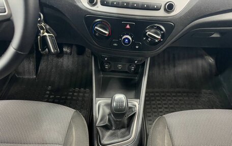 Hyundai Solaris II рестайлинг, 2019 год, 1 290 000 рублей, 15 фотография