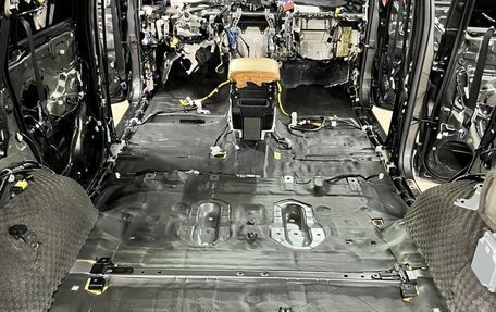 Toyota Land Cruiser Prado 150 рестайлинг 2, 2019 год, 5 700 000 рублей, 18 фотография