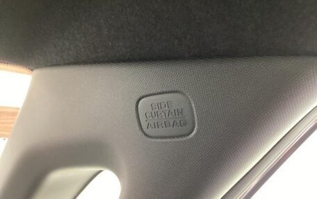 Honda Stepwgn, 2022 год, 3 200 000 рублей, 17 фотография