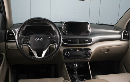 Hyundai Tucson III, 2018 год, 2 200 000 рублей, 6 фотография