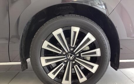 Honda Stepwgn, 2022 год, 3 200 000 рублей, 26 фотография