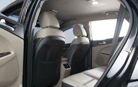 Hyundai Tucson III, 2018 год, 2 200 000 рублей, 11 фотография