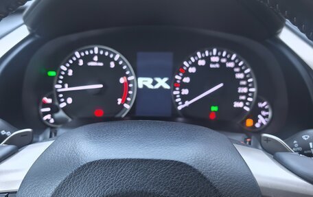 Lexus RX IV рестайлинг, 2021 год, 5 500 000 рублей, 17 фотография