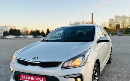 KIA Rio IV, 2018 год, 1 300 000 рублей, 1 фотография