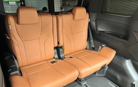 Toyota Vellfire, 2025 год, 6 600 000 рублей, 13 фотография