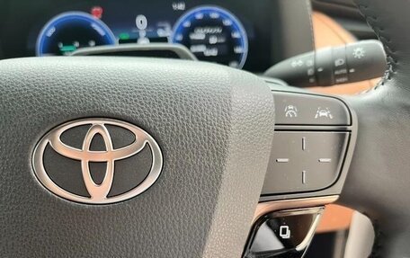 Toyota Vellfire, 2025 год, 6 600 000 рублей, 24 фотография