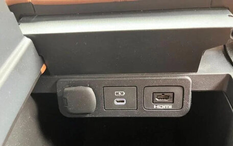 Toyota Vellfire, 2025 год, 6 600 000 рублей, 27 фотография