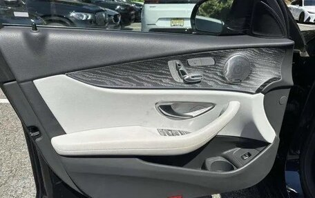 Mercedes-Benz E-Класс, 2022 год, 3 402 000 рублей, 12 фотография