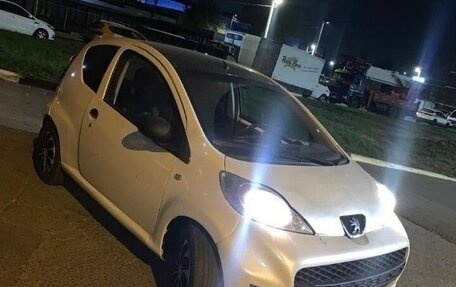 Peugeot 107 I рестайлинг, 2011 год, 300 000 рублей, 1 фотография