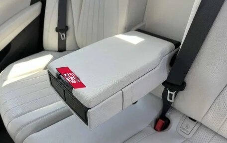 Mercedes-Benz E-Класс, 2022 год, 3 402 000 рублей, 17 фотография