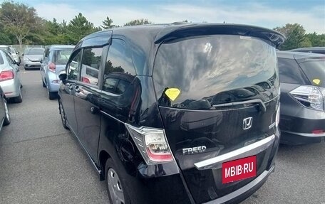 Honda Freed I, 2012 год, 770 000 рублей, 3 фотография