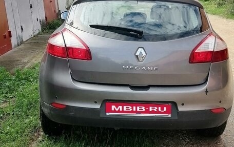 Renault Megane III, 2013 год, 530 000 рублей, 2 фотография