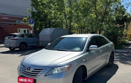 Toyota Camry, 2007 год, 970 000 рублей, 2 фотография