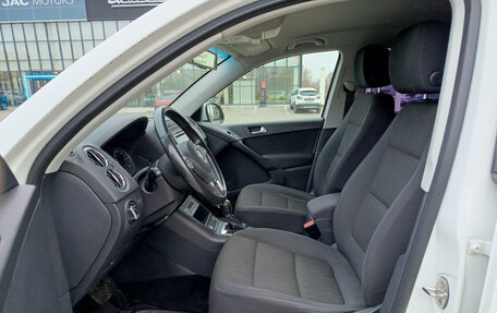 Volkswagen Tiguan I, 2013 год, 1 430 000 рублей, 20 фотография