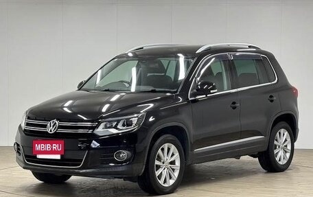 Volkswagen Tiguan I, 2013 год, 1 110 000 рублей, 2 фотография