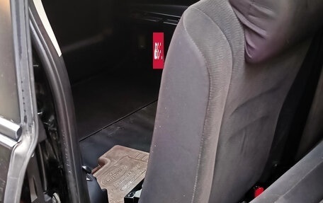 Toyota Noah III, 2013 год, 1 580 000 рублей, 10 фотография