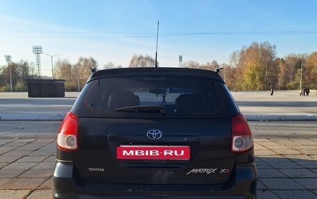 Toyota Matrix, 2002 год, 569 000 рублей, 5 фотография