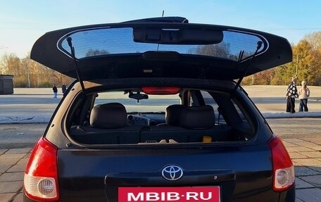 Toyota Matrix, 2002 год, 569 000 рублей, 9 фотография