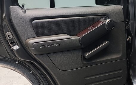 Ford Explorer IV, 2006 год, 1 230 000 рублей, 24 фотография