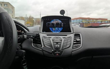 Ford Fiesta, 2015 год, 1 300 000 рублей, 7 фотография