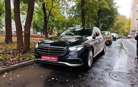 Mercedes-Benz E-Класс, 2020 год, 5 150 000 рублей, 1 фотография