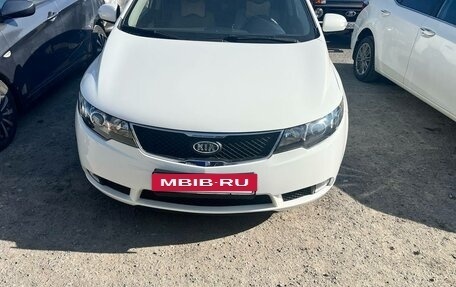 KIA Forte II, 2010 год, 400 000 рублей, 9 фотография