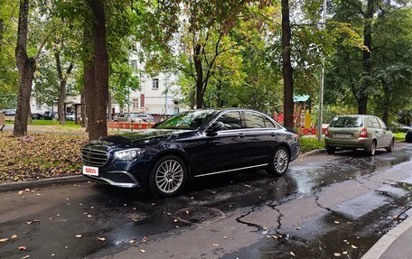 Mercedes-Benz E-Класс, 2020 год, 5 150 000 рублей, 3 фотография